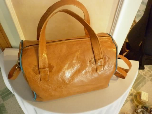 BORSA DA DONNA IN VERA PELLE DI VITELLO, MOD: MARINA - BAULETTO TIMBERLAND
