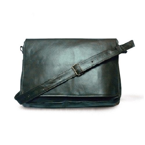 Sac épaule Homme Messager Véritable Cuir,Modèle: Giorgio - XL 019 Mar. Matellato