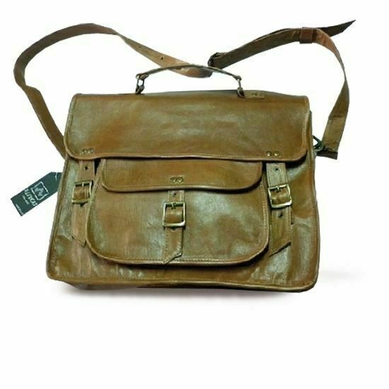 MEN'S MESSENGER STYLE BAG IN REAL LEATHER, MOD: FABIAN-COGNAC