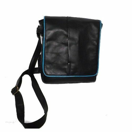 Bolsa de Hombro para IPAD / Tableta en Becerro Cuero Genuino,Modelo: Boss -