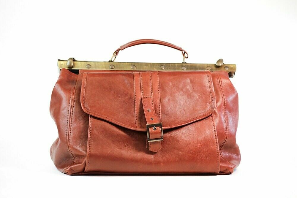DOCTOR BAG IN REAL LEATHER, REAL CRAFTSMADE IN ITALY MOD.Classic leather