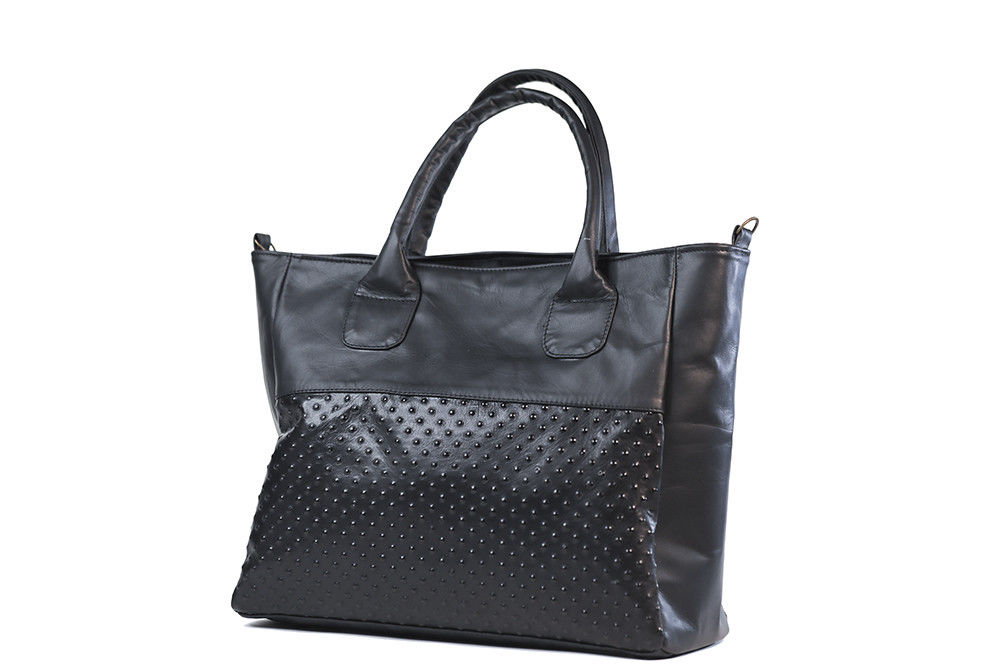 BOLSO DE MUJER DE PIEL COLOR NEGRA. MOD BURBUJA ARTESANÍA ITALIANA