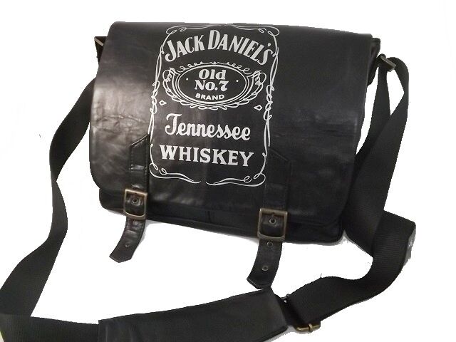 MESSENGER BAG GENUINE LEATHER WITH SERIGRAPHY, MOD:OLD JACK - BLACK