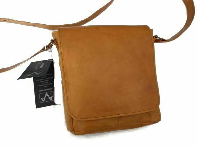 M&Auml;NNERKREUZTASCHE AUS ECHTEM LEDER, MOD: GIO - SABBIA