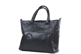 BORSA DA DONNA IN PELLE COLOR NERA.