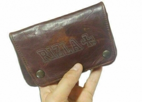 TOBACCO HOLDER IN LEATHER PAPER HOL