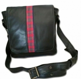 ARTISAN MEN'S SHOULDER BAG IN